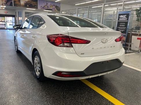 Used 2019 Hyundai Elantra SE FWD image 7