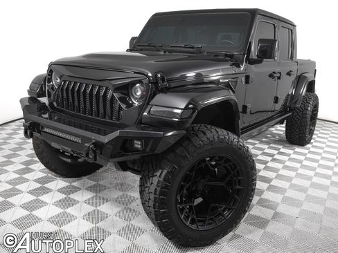 Used 2024 Jeep Gladiator Sport AWD/4WD image 1