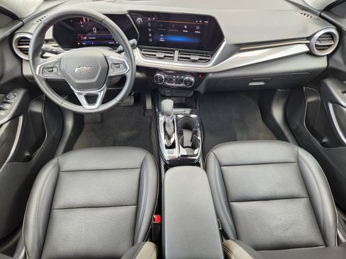 Used 2024 Chevrolet Trax ACTIV w/ Driver Confidence Package FWD image 8