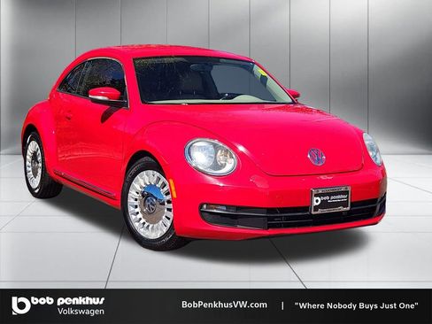Used 2015 Volkswagen Beetle 1.8T FWD image 1