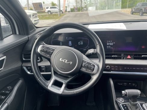 Used 2023 Kia Sportage X-Line w/ X-Line Premium Package AWD/4WD image 16