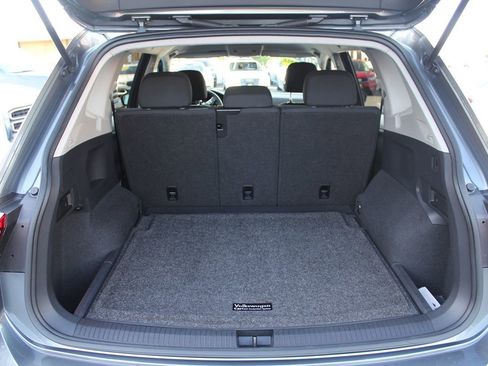 Used 2019 Volkswagen Tiguan S AWD/4WD image 32
