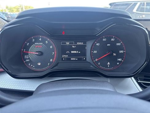 Used 2024 Chevrolet Trax RS w/ Driver Confidence Package FWD image 11