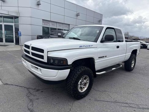 Used 1998 Dodge Ram 1500 Truck image 2