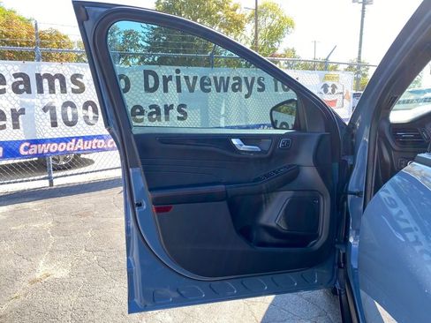 Used 2024 Ford Escape ST-Line Elite w/ Premium Technology Package image 15