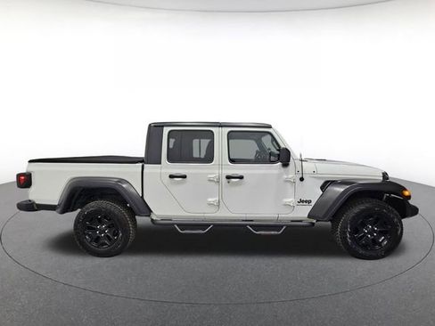 Used 2020 Jeep Gladiator Sport w/ Quick Order Package 24S AWD/4WD image 4