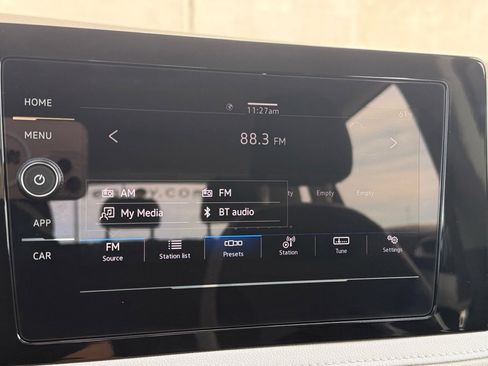 Used 2025 Volkswagen Taos S image 9