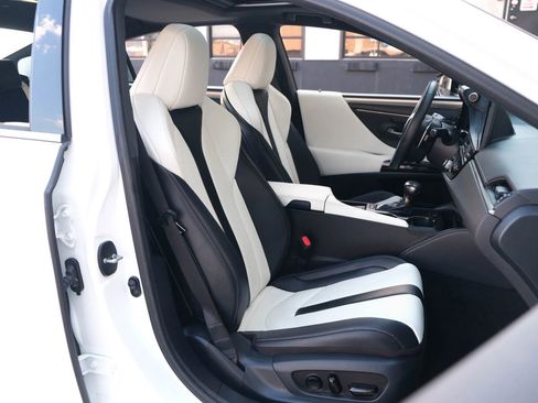 Used 2023 Lexus ES 350 F Sport image 33