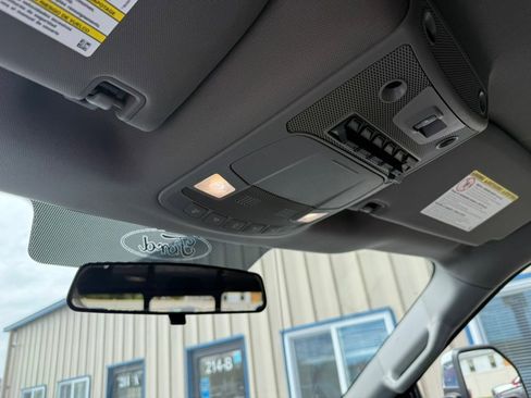 Used 2019 Ford F350 XLT w/ XLT Premium Package image 18