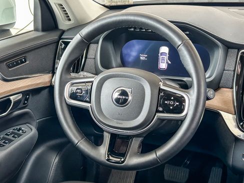 Used 2025 Volvo XC90 B6 Plus AWD/4WD image 14