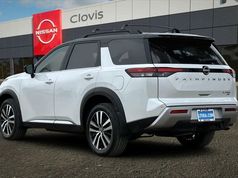 New 2025 Nissan Pathfinder Platinum image 6