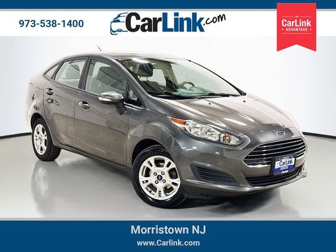 Used 2016 Ford Fiesta SE image 1