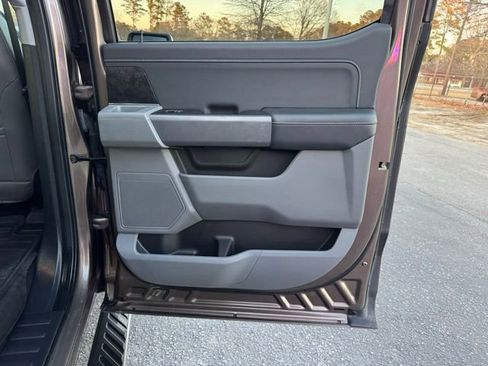 Used 2021 Ford F150 XLT w/ Equipment Group 302A High image 12