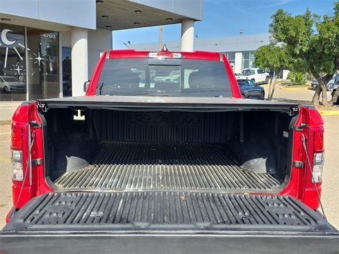 Used 2021 RAM 1500 Big Horn image 12