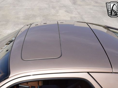 Used 1988 Porsche 928 S4 image 8