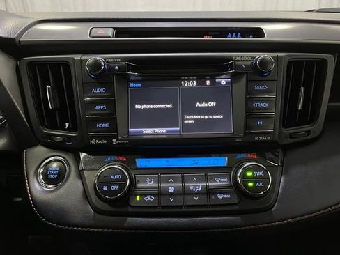 Certified 2018 Toyota RAV4 SE w/ Power Extra Value Package AWD/4WD image 18
