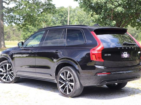 Used 2023 Volvo XC90 T8 Ultimate AWD/4WD image 43
