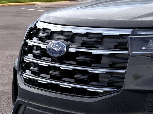 New 2026 Ford Explorer Active AWD/4WD image 17