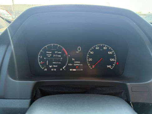 Used 2024 Honda Ridgeline Black Edition image 17