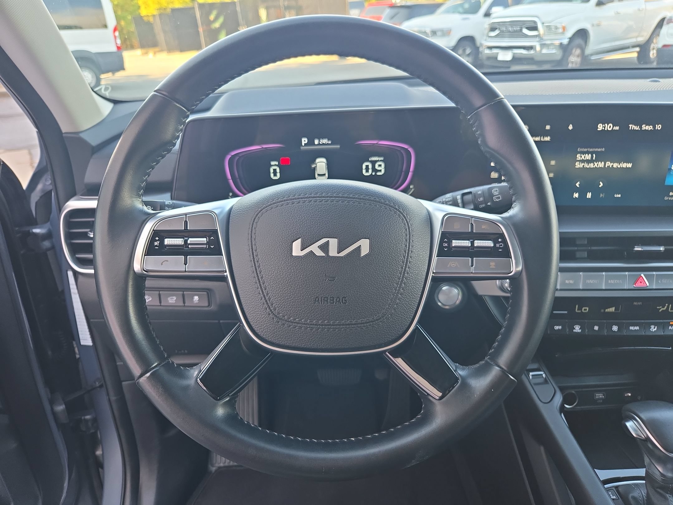 Used 2025 Kia Telluride S FWD image 27