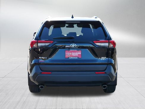 Certified 2025 Toyota RAV4 XLE w/ Convenience Package image 6