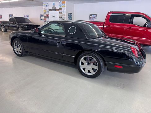 Used 2002 Ford Thunderbird image 35