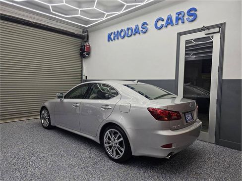 Used 2008 Lexus IS 250 RWD image 3