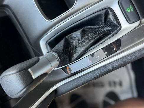 Used 2019 Honda Accord LX image 33