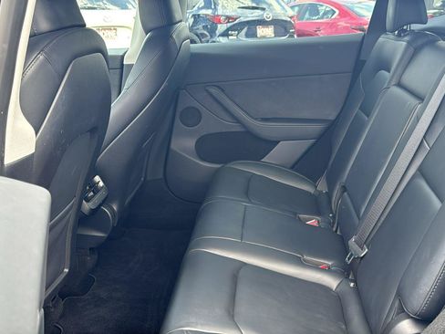 Used 2023 Tesla Model Y Long Range AWD/4WD image 20