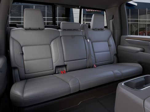 New 2026 GMC Sierra 2500 SLT w/ SLT Premium Package AWD/4WD image 17