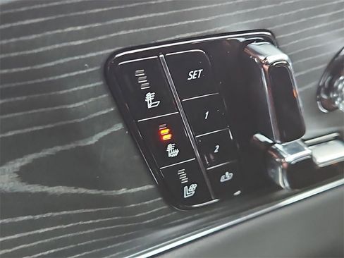 Used 2026 Cadillac Lyriq V image 15