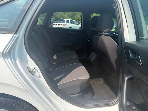 Used 2025 Volkswagen Jetta Sport FWD image 18