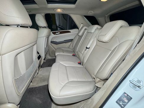 Used 2012 Mercedes-Benz ML 350 ML 350 BlueTEC Sport Utility 4 image 25