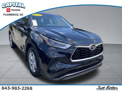 Used 2023 Toyota Highlander L