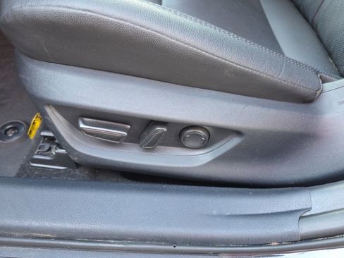 Used 2025 Toyota Camry XSE image 16