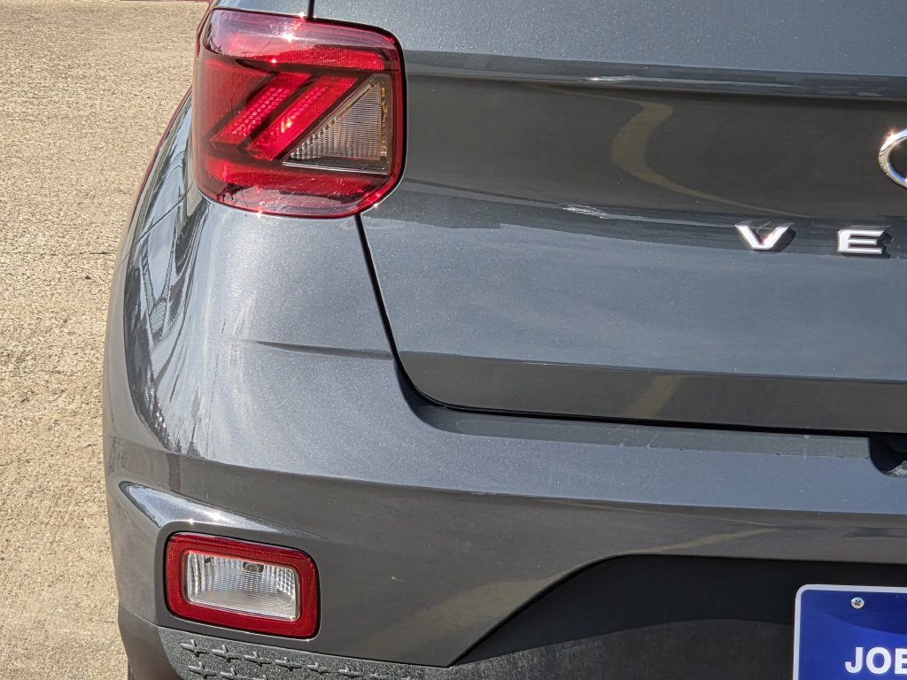 Used 2026 Hyundai Venue SEL FWD image 10
