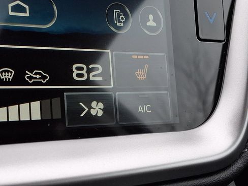 Certified 2025 Subaru Outback Limited image 25