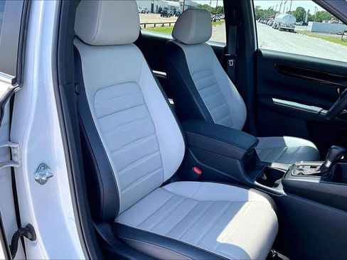 Used 2023 Honda CR-V Sport Touring image 7