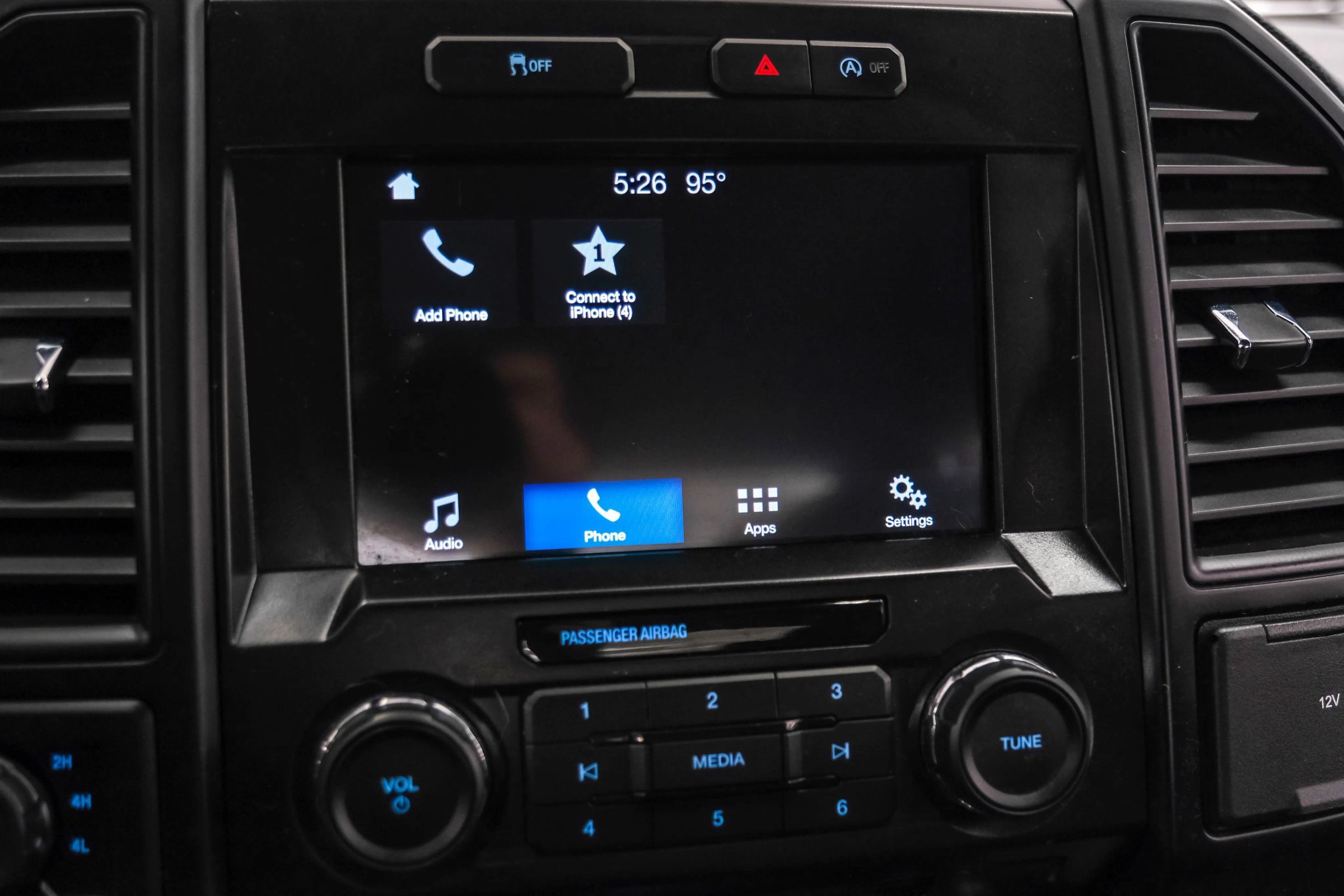 Used 2017 Ford F150 XL w/ Equipment Group 101A Mid AWD/4WD image 26