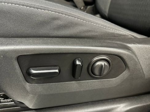 Used 2020 Chevrolet Silverado 1500 LT w/ All-Star Edition image 22