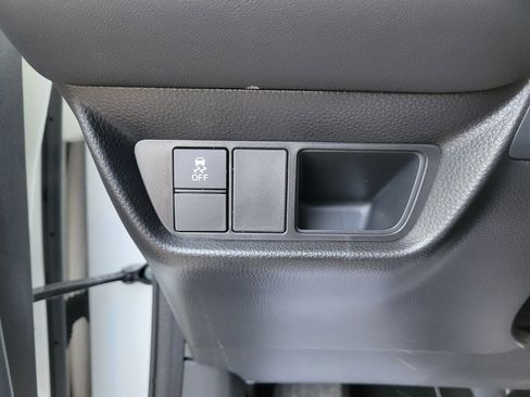 Certified 2025 Honda HR-V Sport image 20