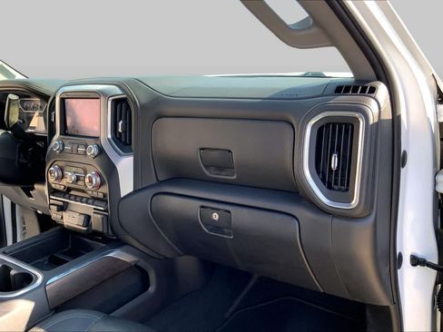 Used 2021 GMC Sierra 1500 SLT AWD/4WD image 19