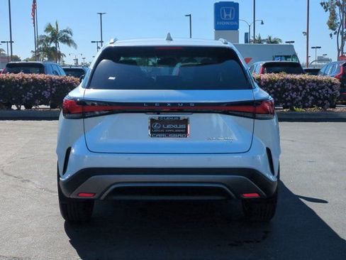 New 2026 Lexus RX 350 image 6