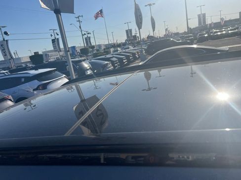 Certified 2023 Kia Sorento SX FWD image 14