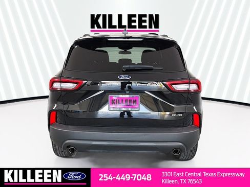 Certified 2025 Ford Escape ST-Line AWD/4WD image 8