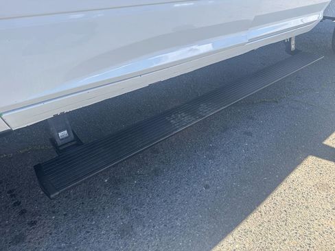 Used 2017 RAM 3500 SLT image 13