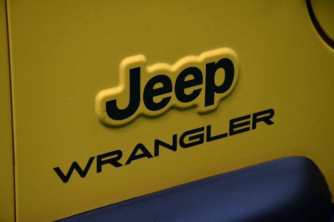 Used 2006 Jeep Wrangler X AWD/4WD image 15