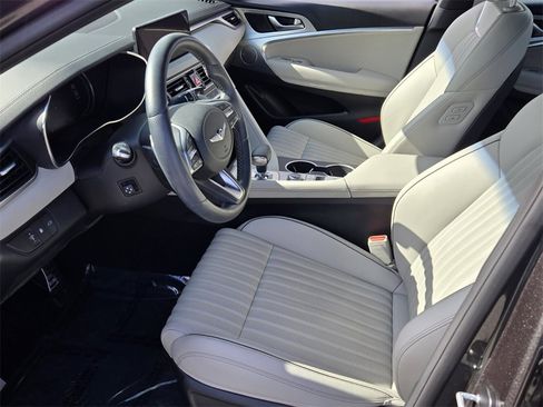 Certified 2023 Genesis G70 2.0T w/ Sport Prestige Package image 10