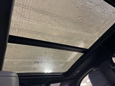 Used 2023 Toyota Tundra Platinum image 12