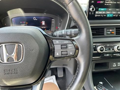 Used 2023 Honda Pilot Elite image 20
